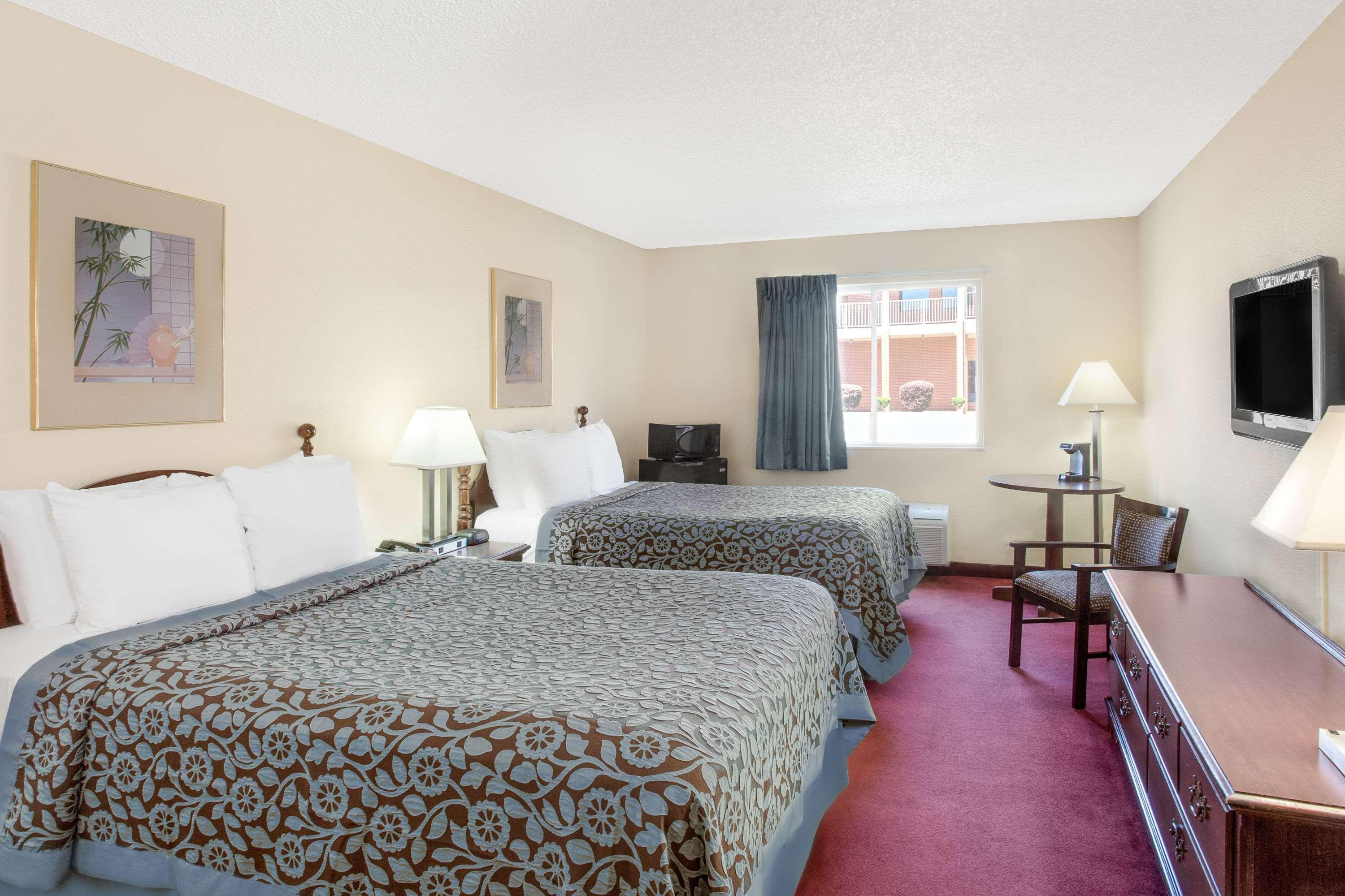Days Inn By Wyndham Jackson Dış mekan fotoğraf